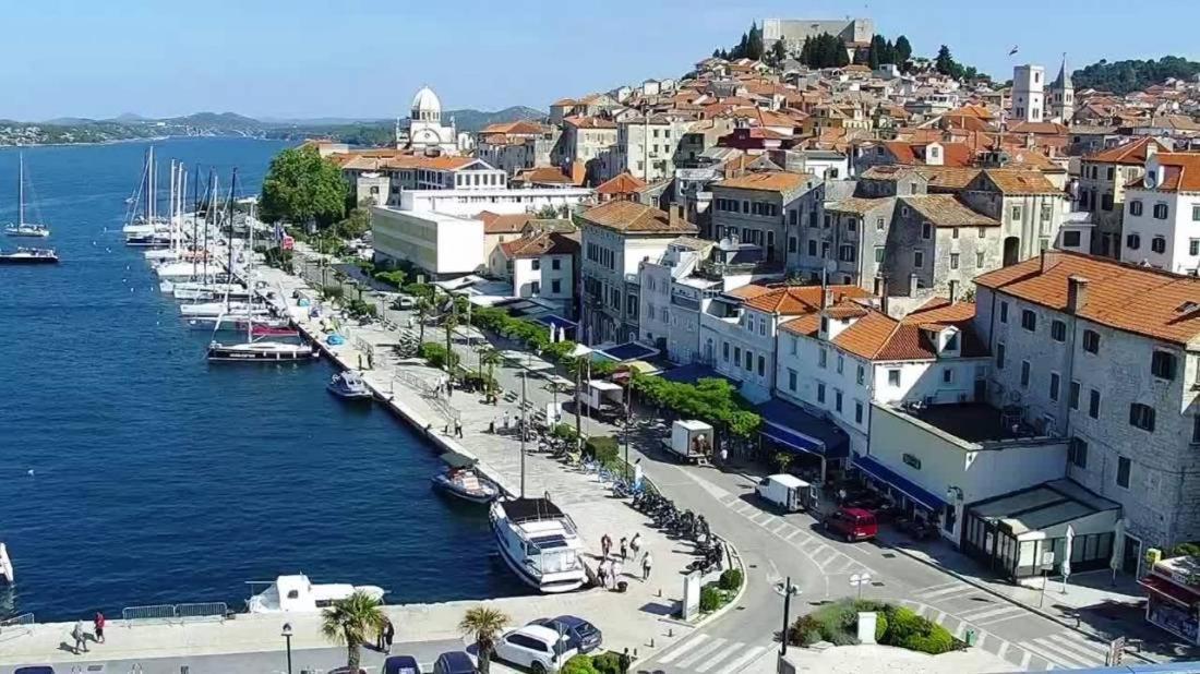 Apartment Tonka Šibenik Exteriör bild
