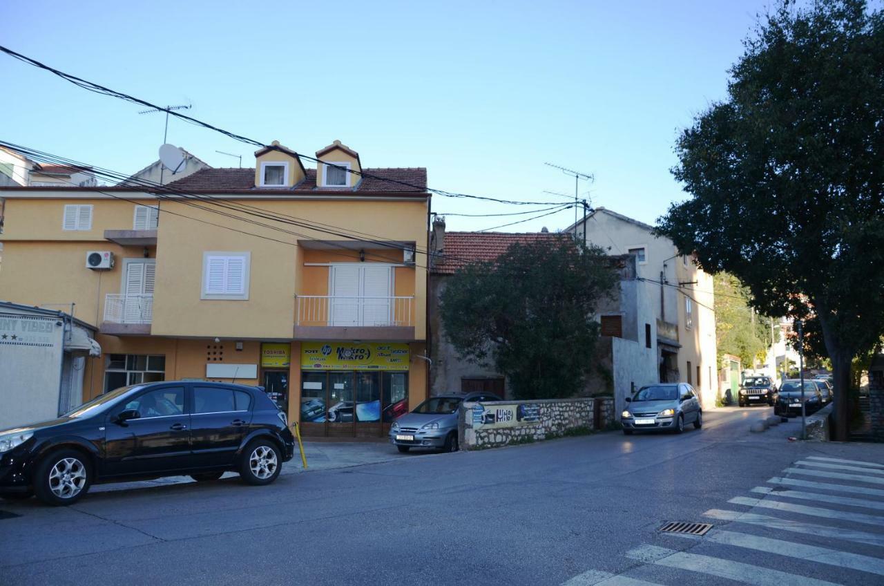 Apartment Tonka Šibenik Exteriör bild
